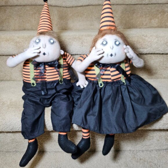 Quin & Queenie Spooky Folk Art Dolls Joe Spencer's Gathered Tradition Collection - Picture 1 of 14